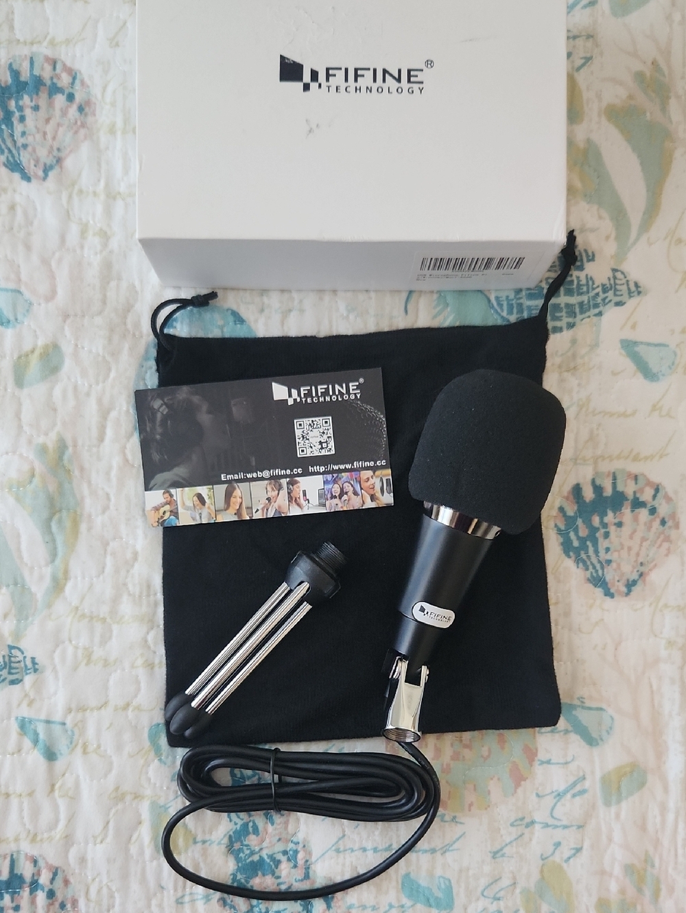 Fifine Microphone NWT